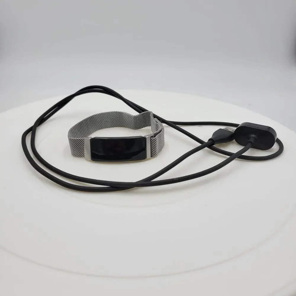 FitBit Fitness Activity Tracker Black Metal Bands Magnetic Lock‎ with Charger